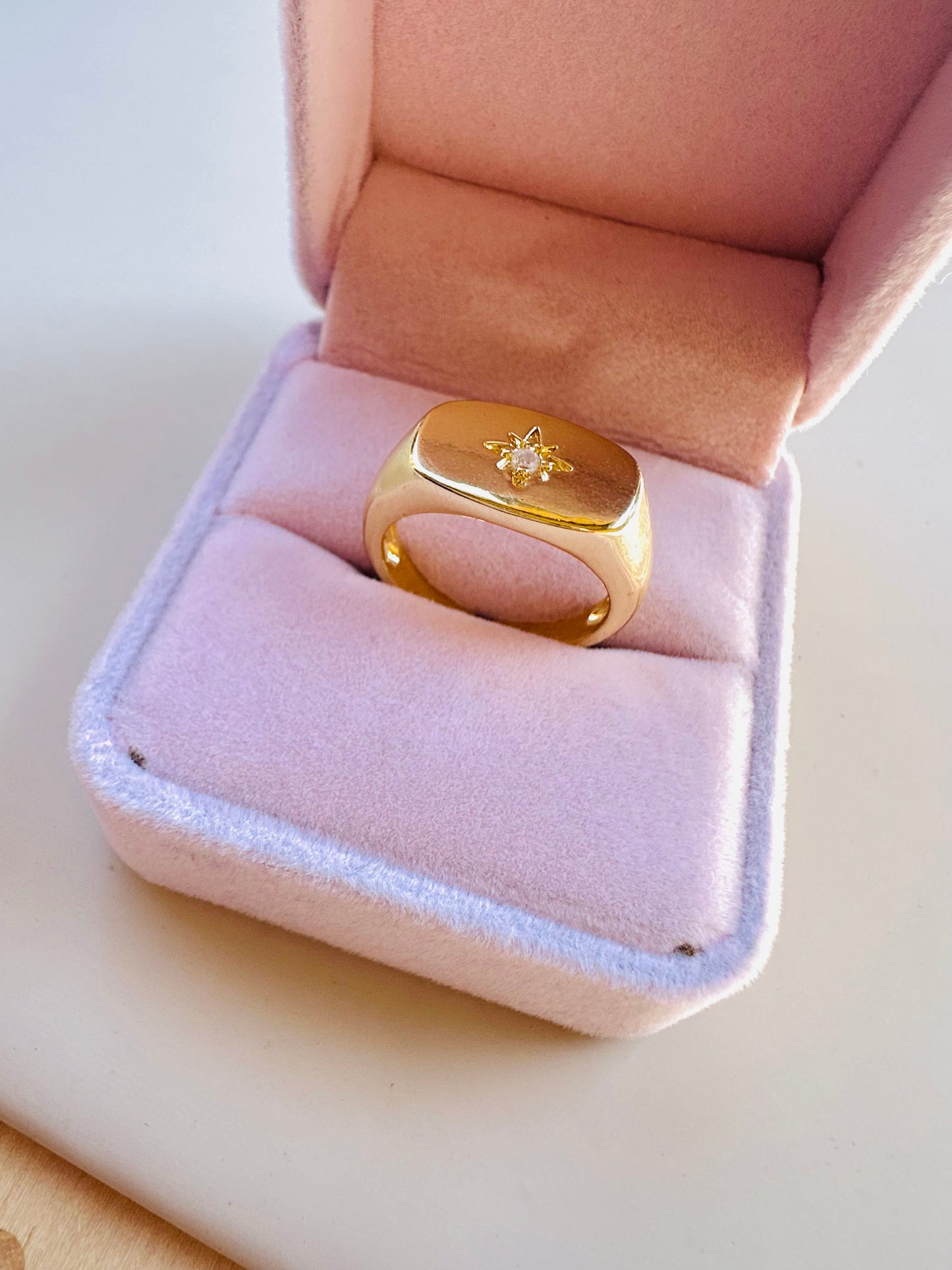 Ring gold plated