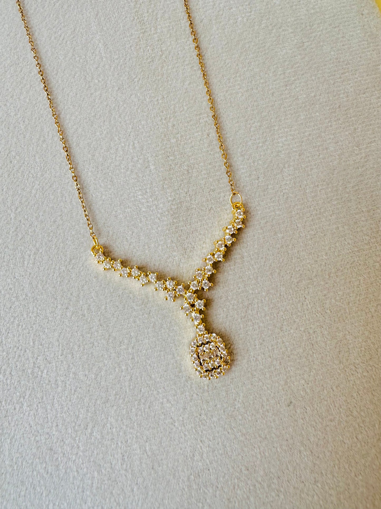 Stone Pendant Necklace