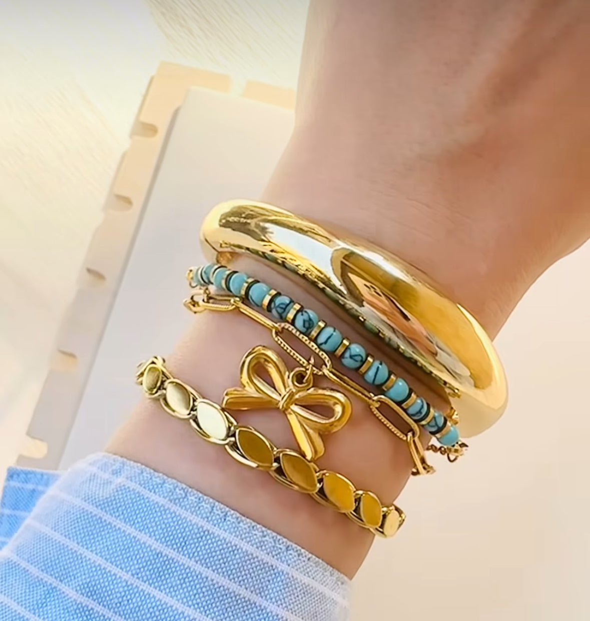 🎀 Blue & Bow Bracelet