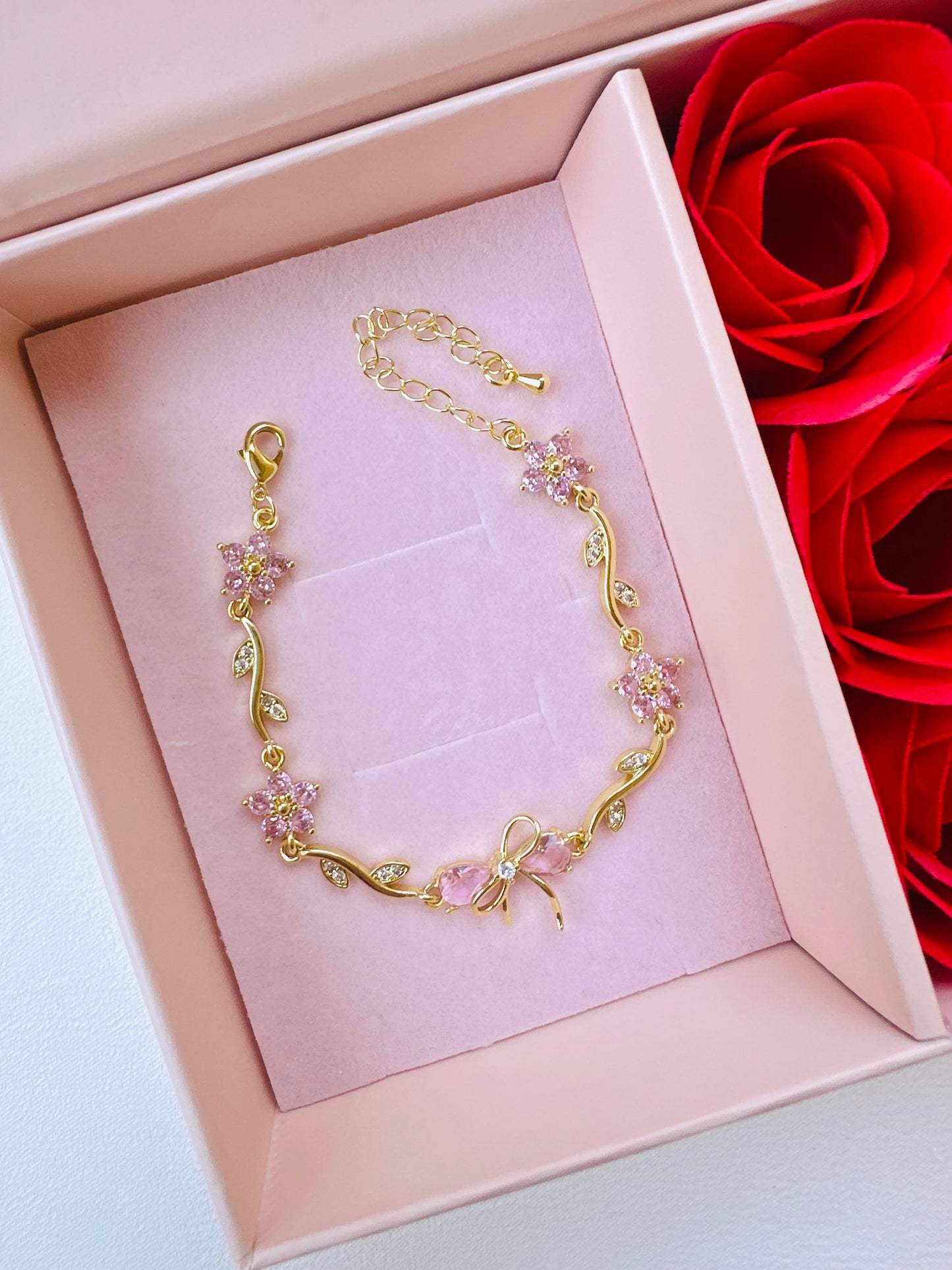 Bow Bracelet
