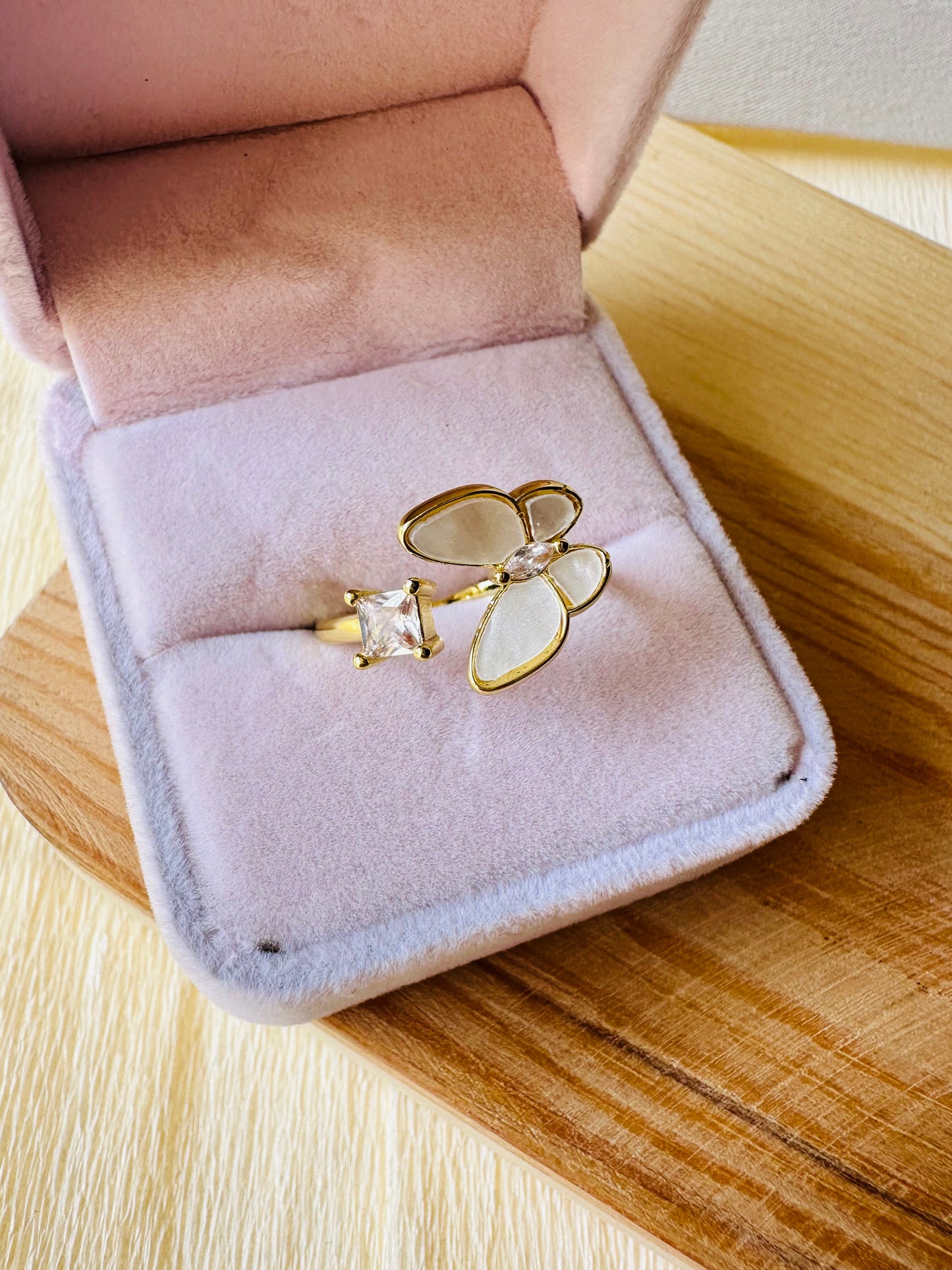 Butterfly Ring – Gold Plated