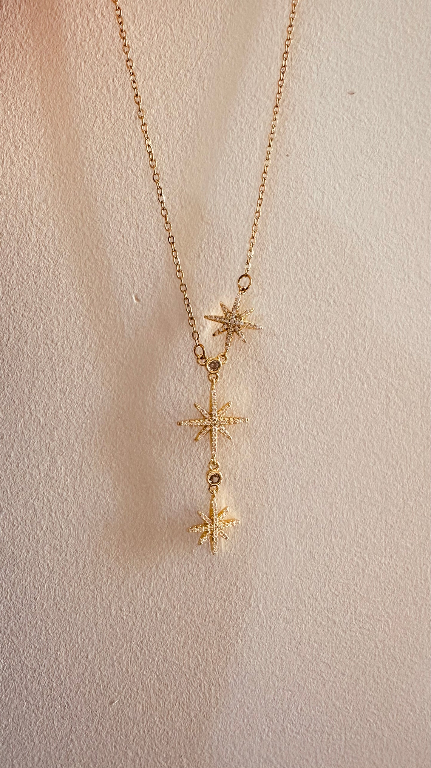 Shiny Star Necklace