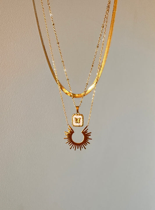 3-Piece Necklace Set – Sun, Butterfly & Snake Chain