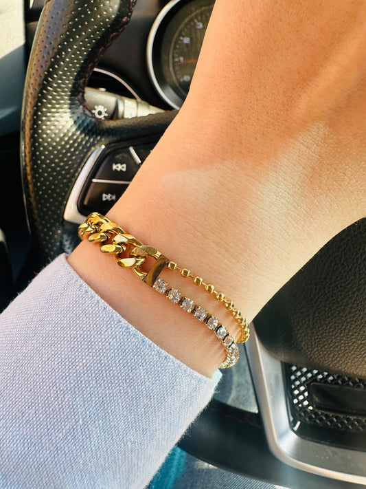 ✨ Sparkling Gold Bracelet