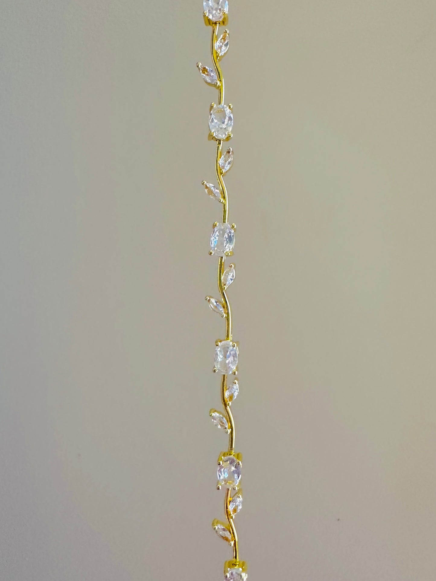 White Tulip bracelet –