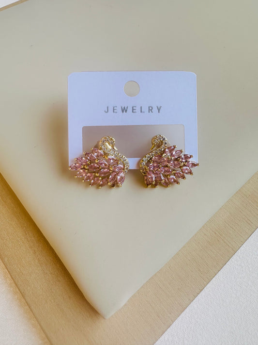 Earring gold pleated