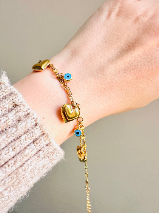 Gold Heart Bracelet with Evil Eye Charm – Stainless Steel