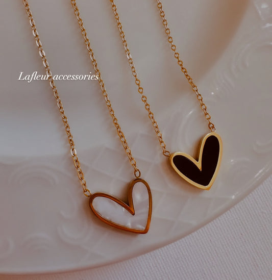 Black & White Heart Necklace – Stainless Steel